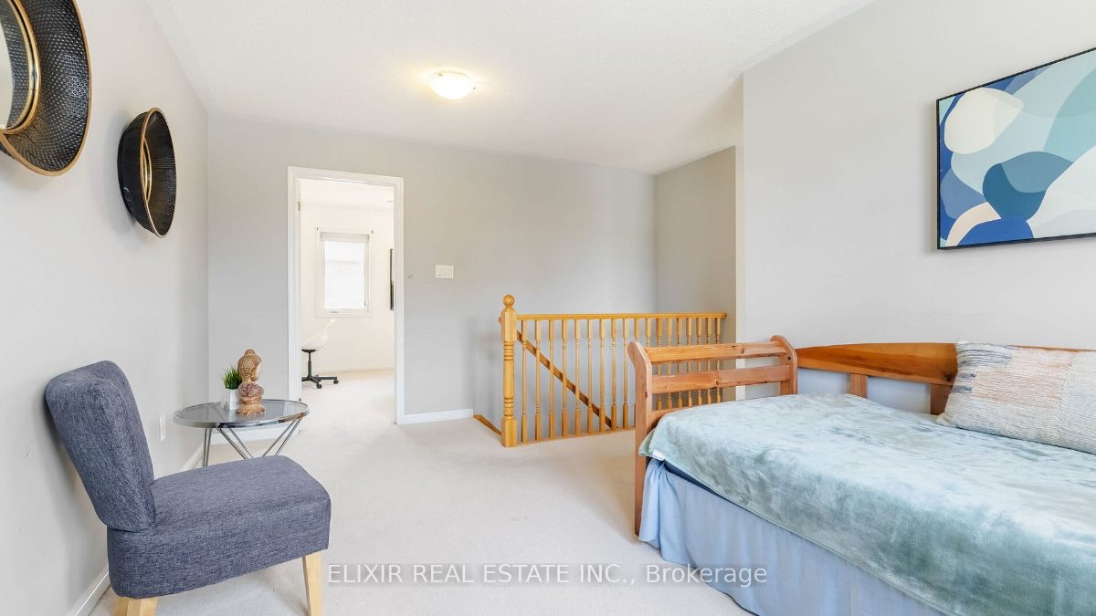 1029 Farmstead Dr — photo 19 of 33