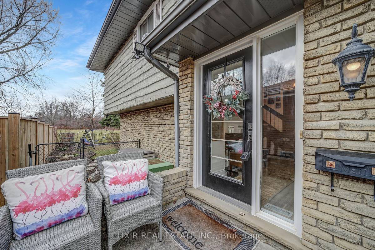 53 Winding Way — photo 3 of 38