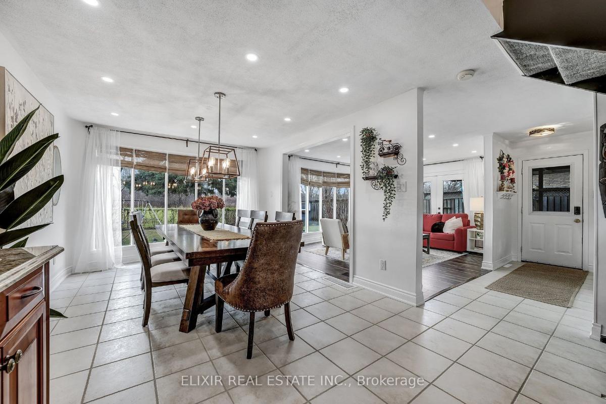 53 Winding Way — photo 11 of 38
