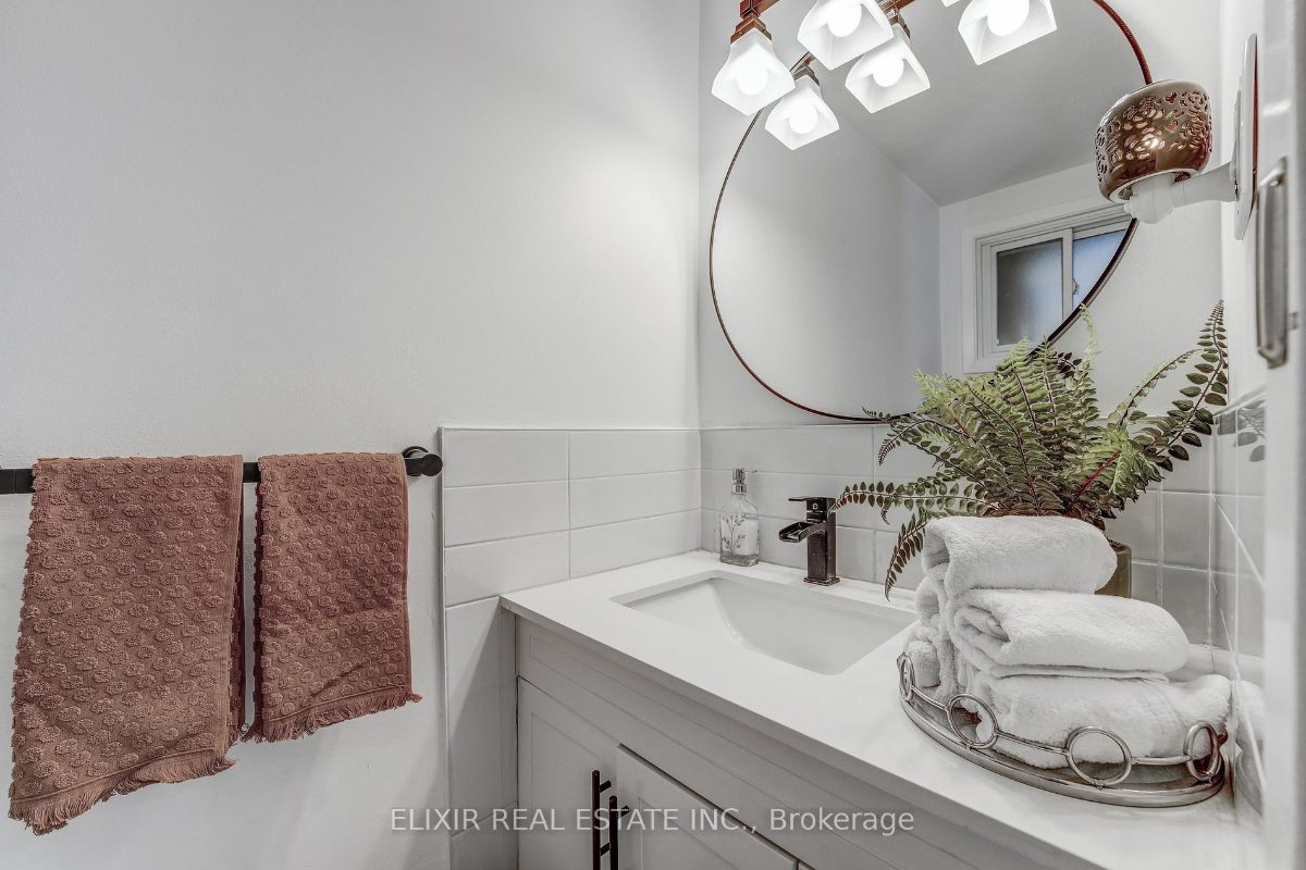 53 Winding Way — photo 17 of 38