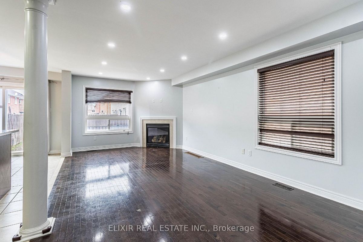61 Bushmill Circ — photo 7 of 25