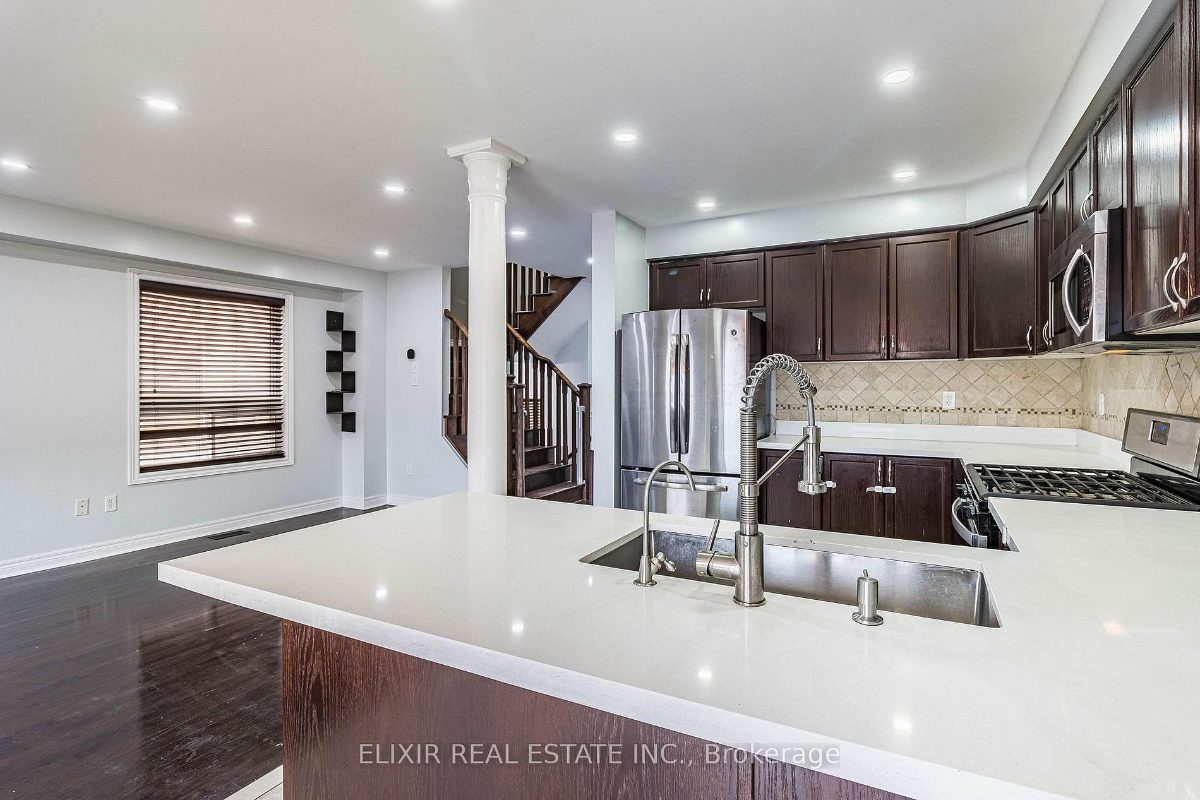 61 Bushmill Circ — photo 10 of 25